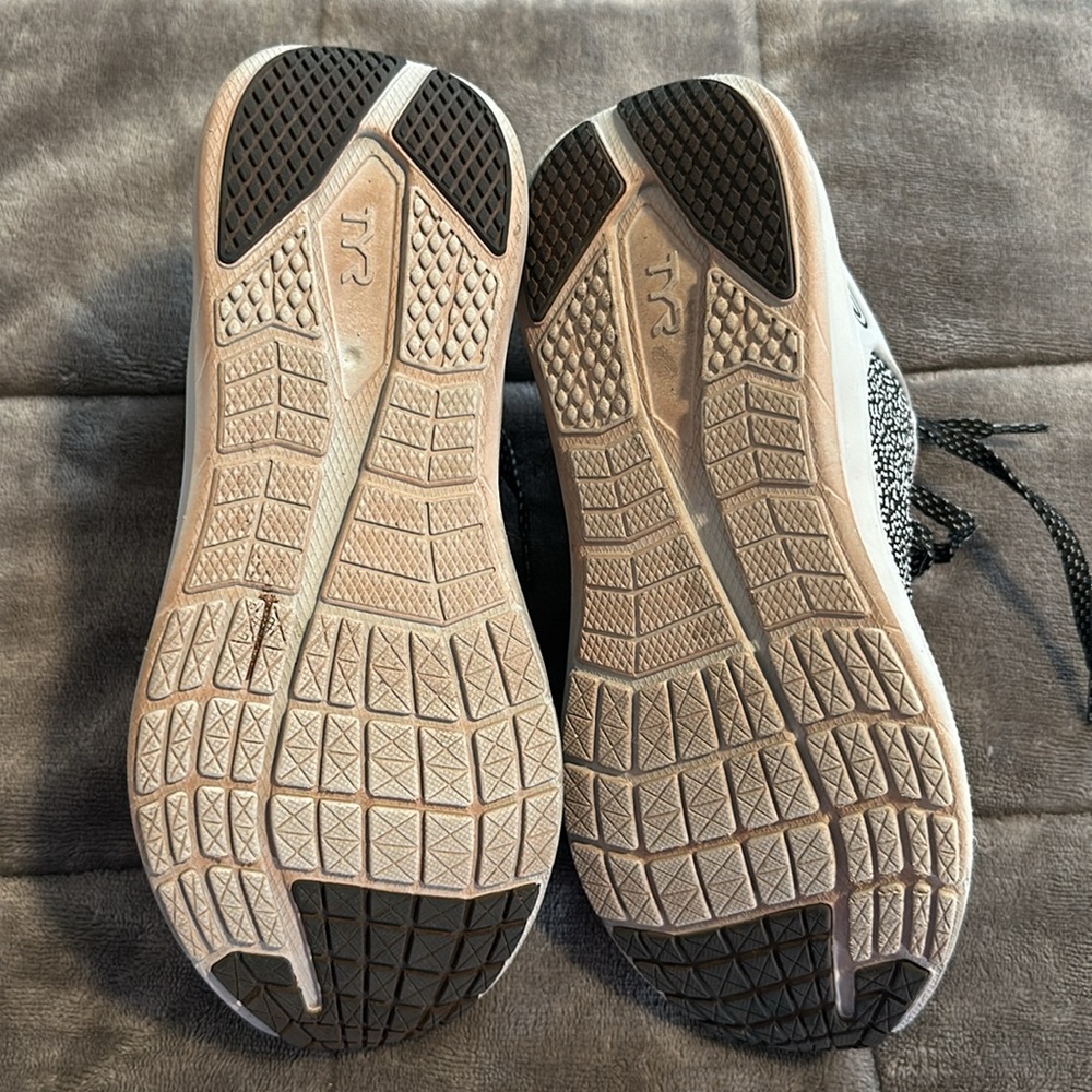TYR Techknit RNR-1 Trainer - Picture 4 of 4